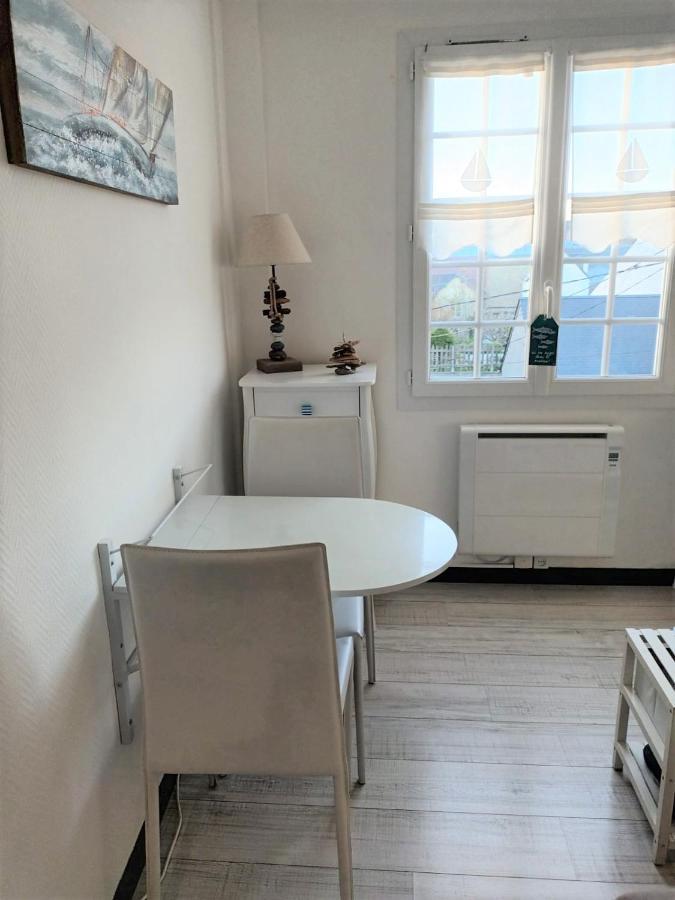 Le Petit Cabourg De La Cour Normande Studio Coeur De Ville -1 A 2 Personness Eksteriør billede
